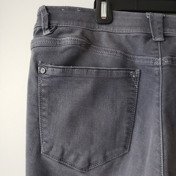 Wit & Wisdom Grey Skinny Jean Sz 16 - Picture 9 of 15
